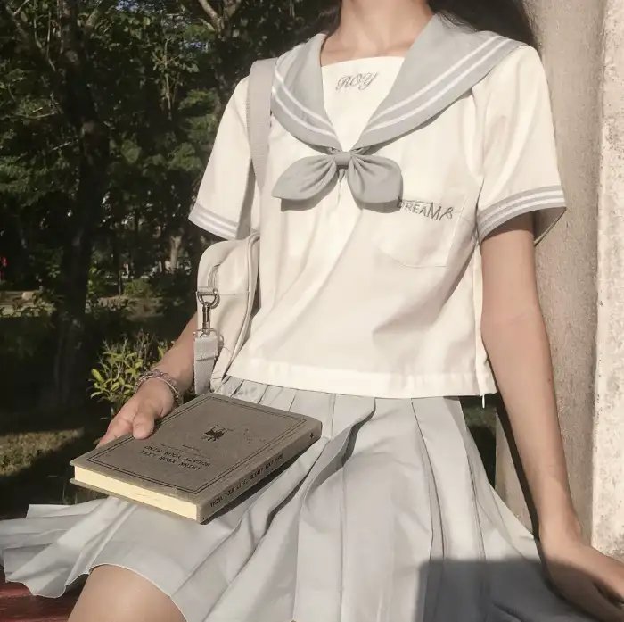 仙娃开挂，救爹娶妃赢天下